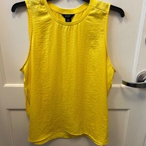 Simply Vera Wang yellow tank